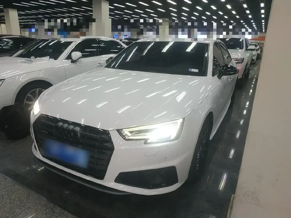 2019 Audi A4L 2.0T 252HP L4 7DCT