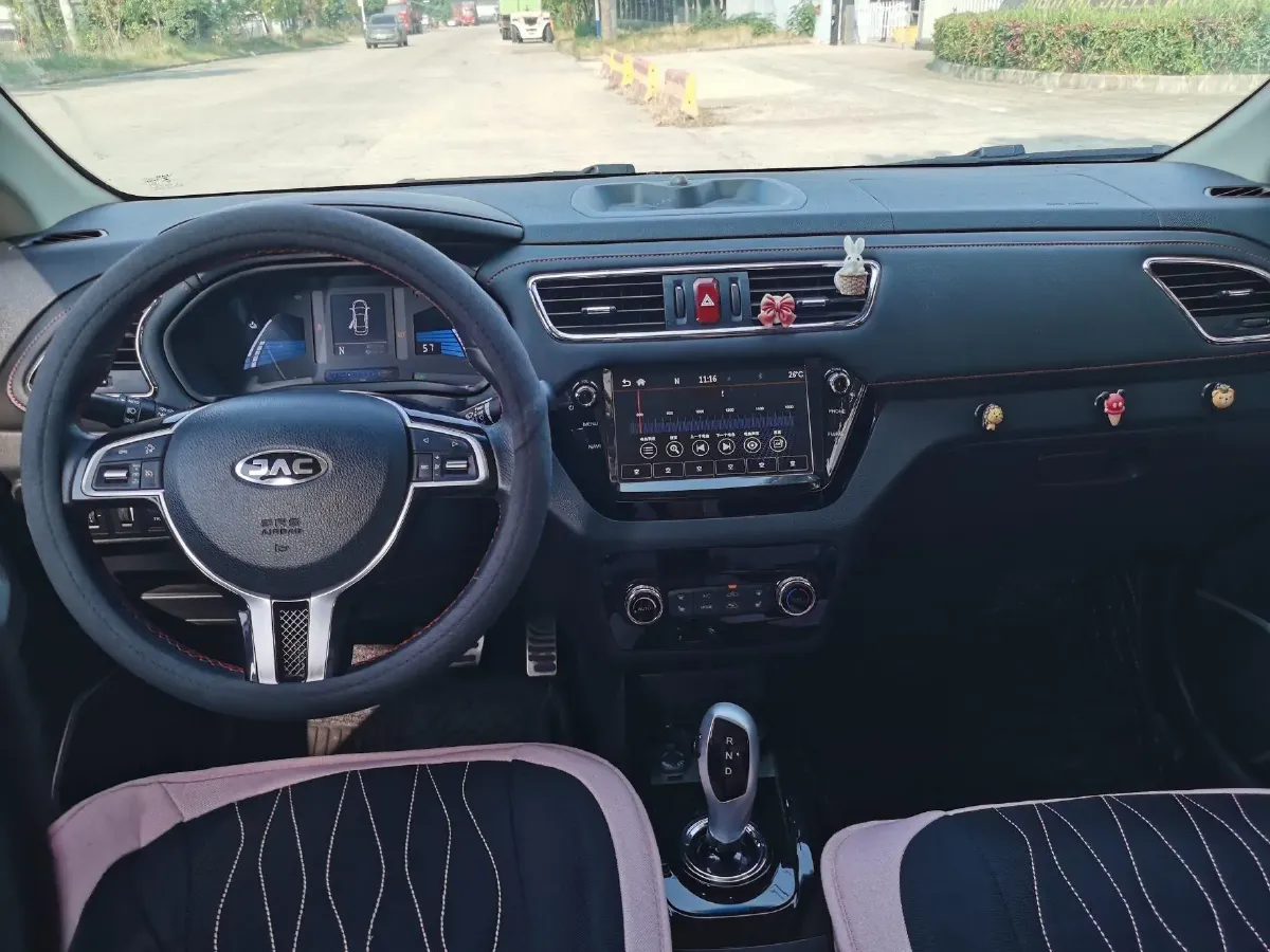 2019 JAC iEV7S BEV 42.8KWH,autocango,china used car exporter,china ev exporter,chinese used car exporter,chinese used ev exporter