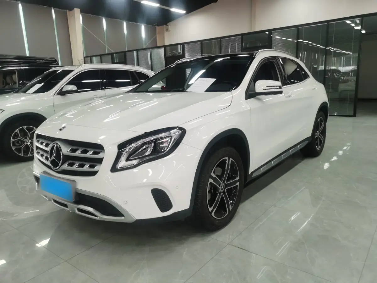 2018 Mercedes-Benz GLA Class 1.6T 156HP L4 7DCT