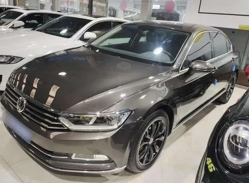 2017 Volkswagen Magotan 1.8T 180HP L4 7DCT