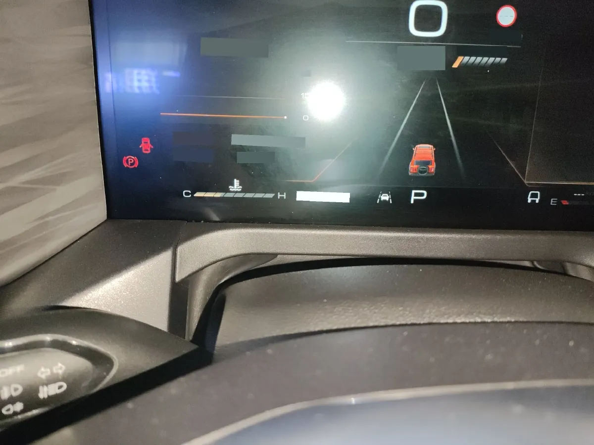 2021 Tank 300 2.0T 227HP L4 8AT,autocango,china used car exporter,china ev exporter,chinese used car exporter,chinese used ev exporter