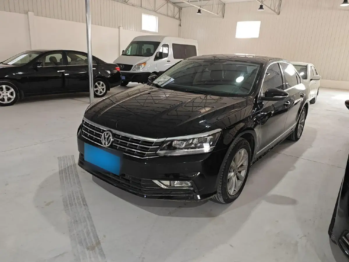 2017 Volkswagen Passat 1.4T 150HP L4 7DCT