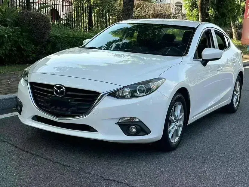 2017 Mazda 3 Axela 2.0L 158HP L4 6AT