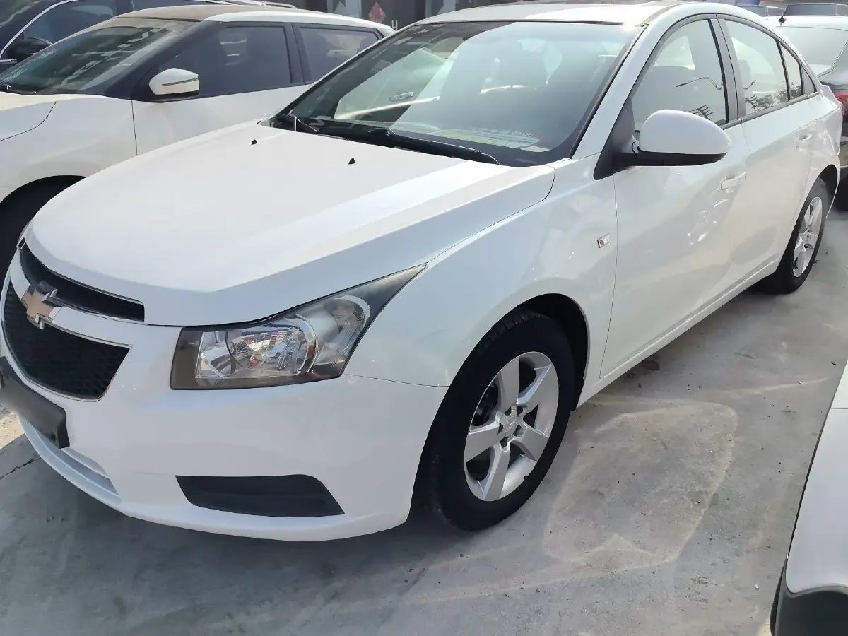 2013 Chevrolet Cruze 1.6L 121HP L4 6AT