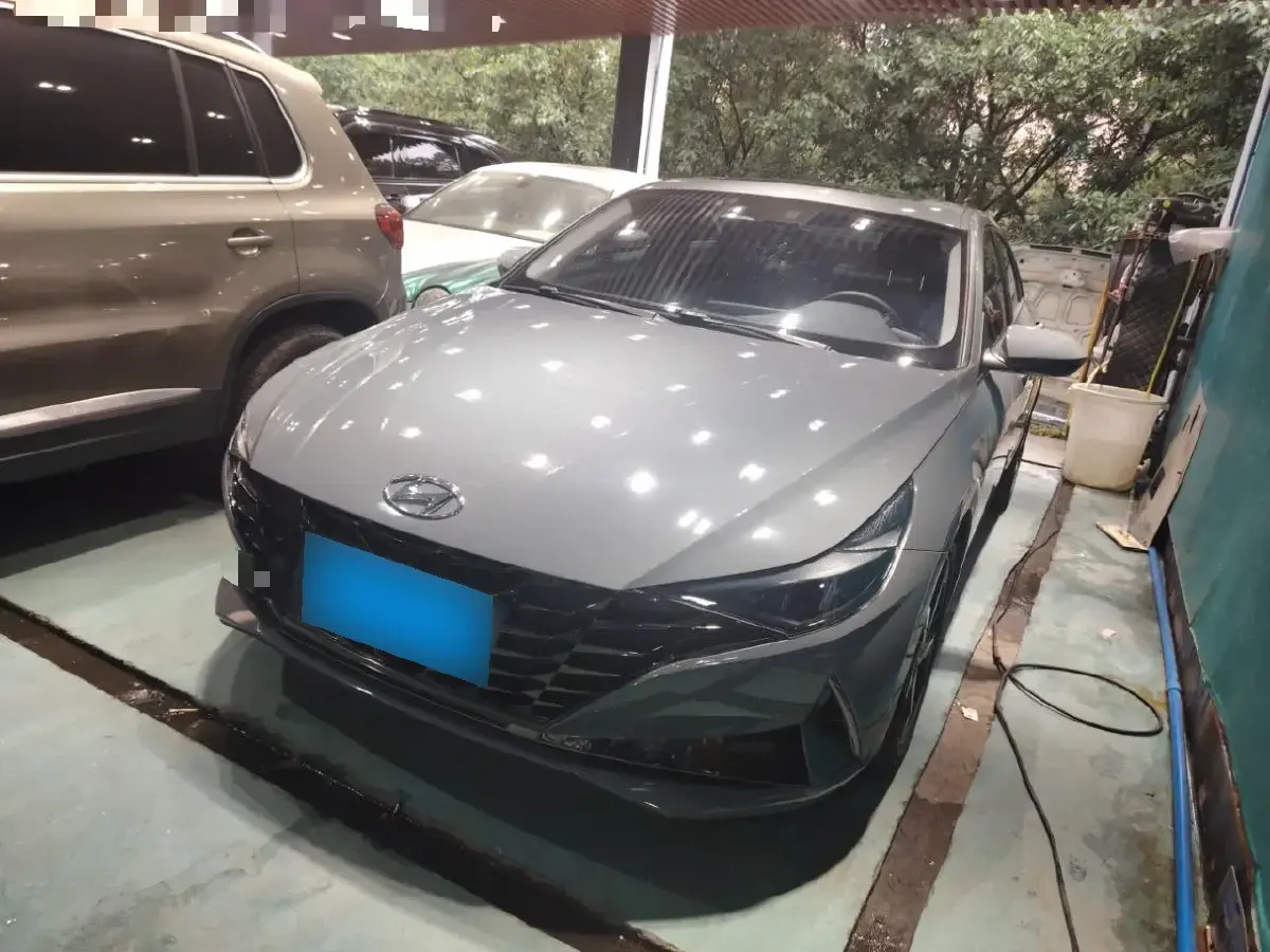 2022 Hyundai Elantra 1.5L 115HP L4 CVT