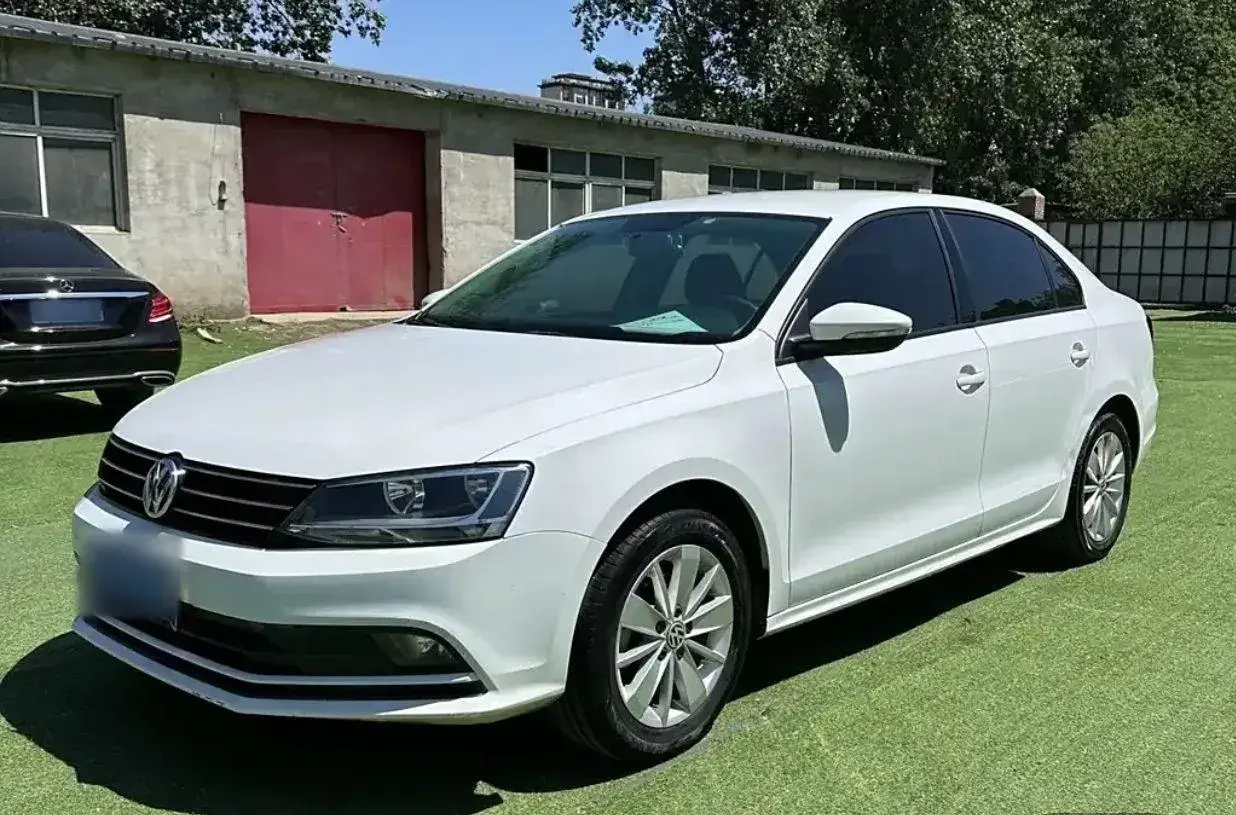 2018 Volkswagen Sagitar 1.6L 110HP L4 6AT