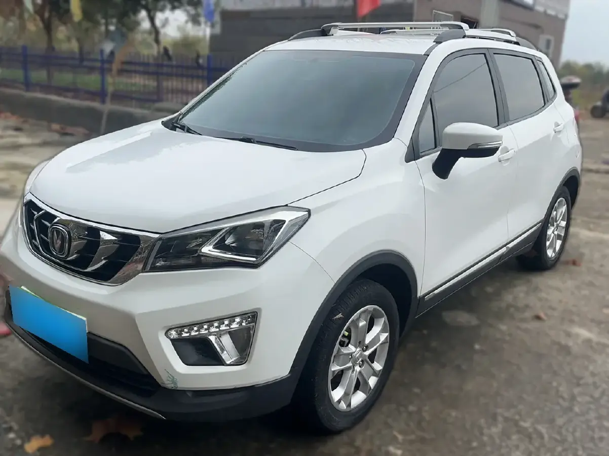 2016 ChangAn CS15 1.5L 107HP L4 5MT