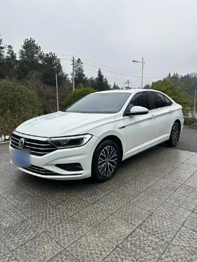 2021 Volkswagen Sagitar 1.4T 150HP L4 7DCT