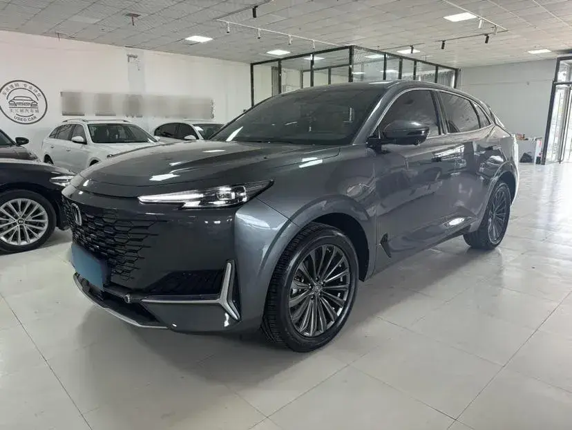 2021 ChangAn UNI-K 2.0T 233HP L4 8AT