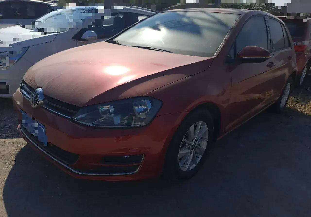 2015 Volkswagen Golf 1.6L 110HP L4 6AT