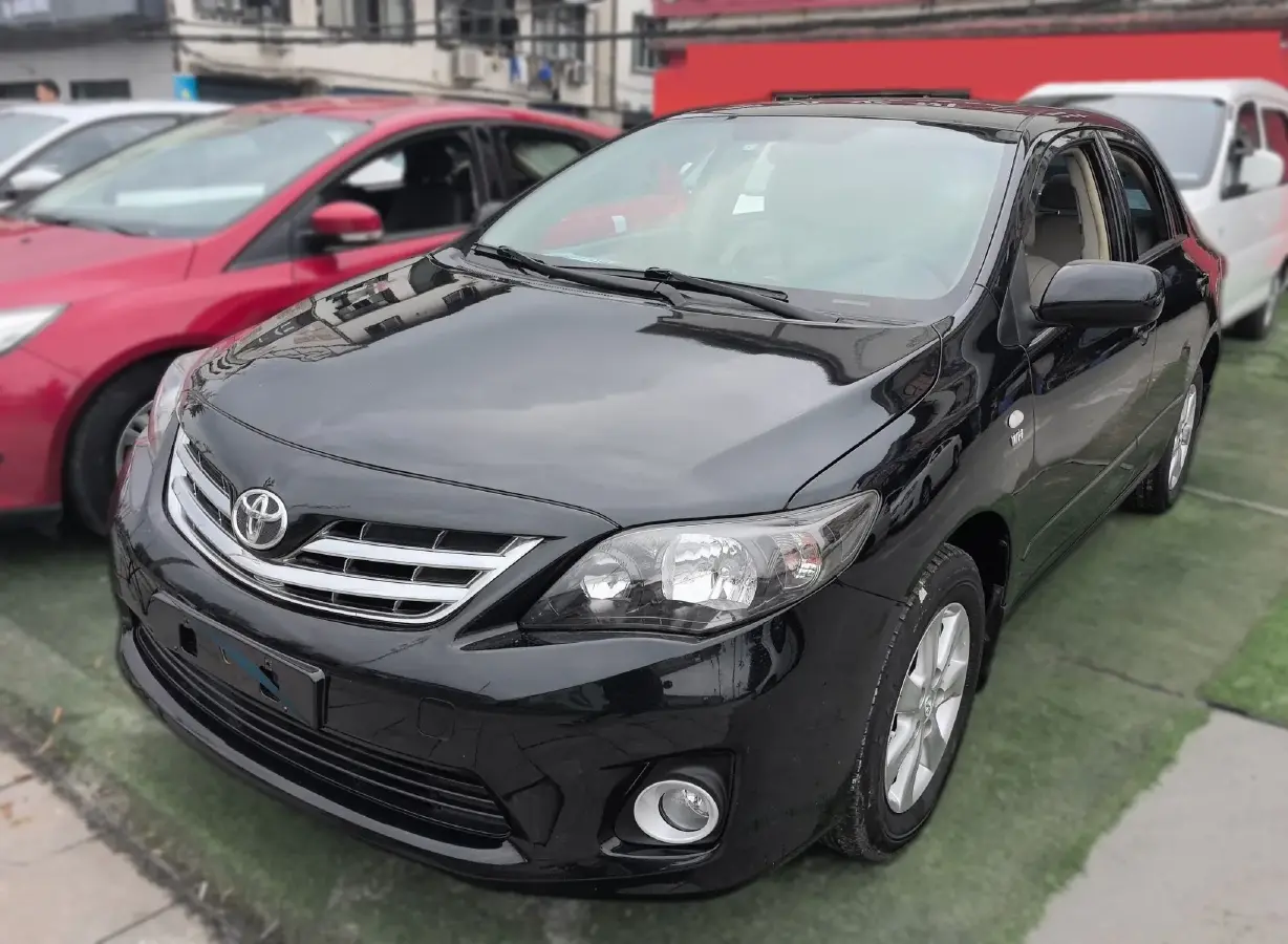 2013 Toyota Corolla 1.6L 122HP L4 4AT