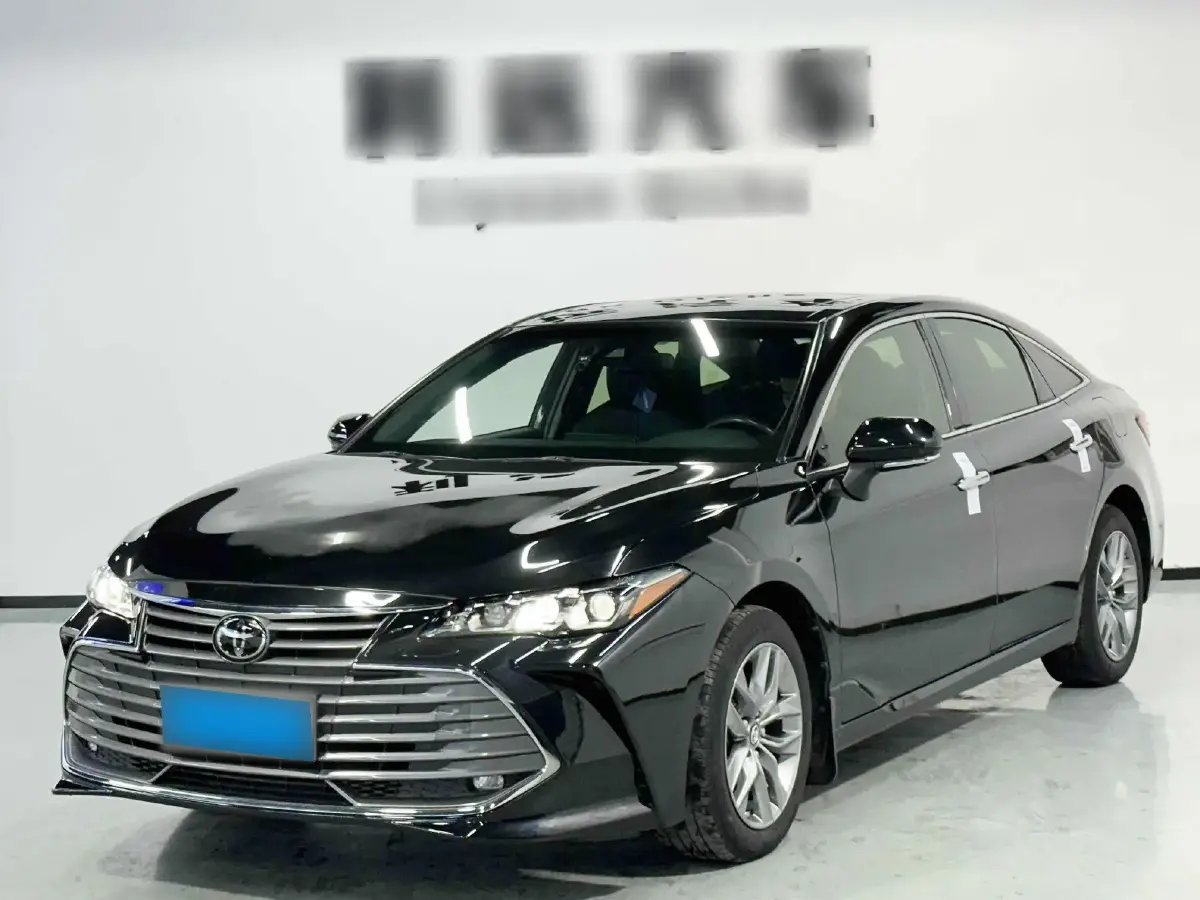 2019 Toyota Avalon 2.0L 178HP L4 CVT