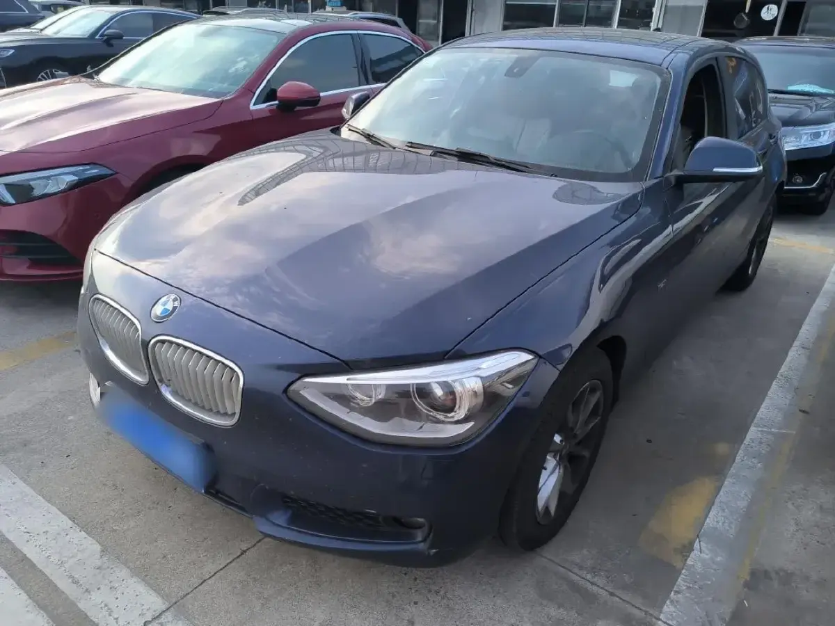 2013 BMW 1 Series 1.6T 136HP L4 8AT