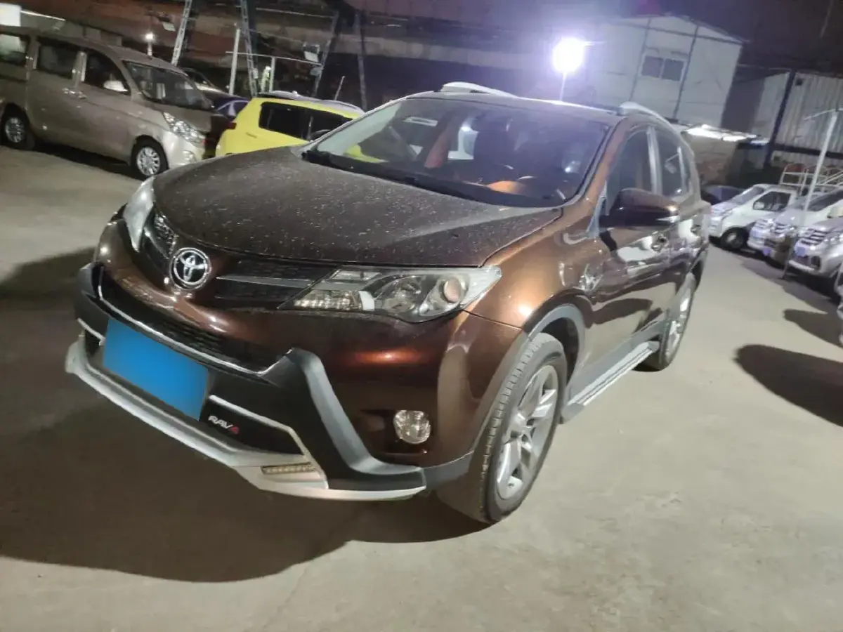 2015 Toyota RAV4 2.0L 147HP L4 CVT