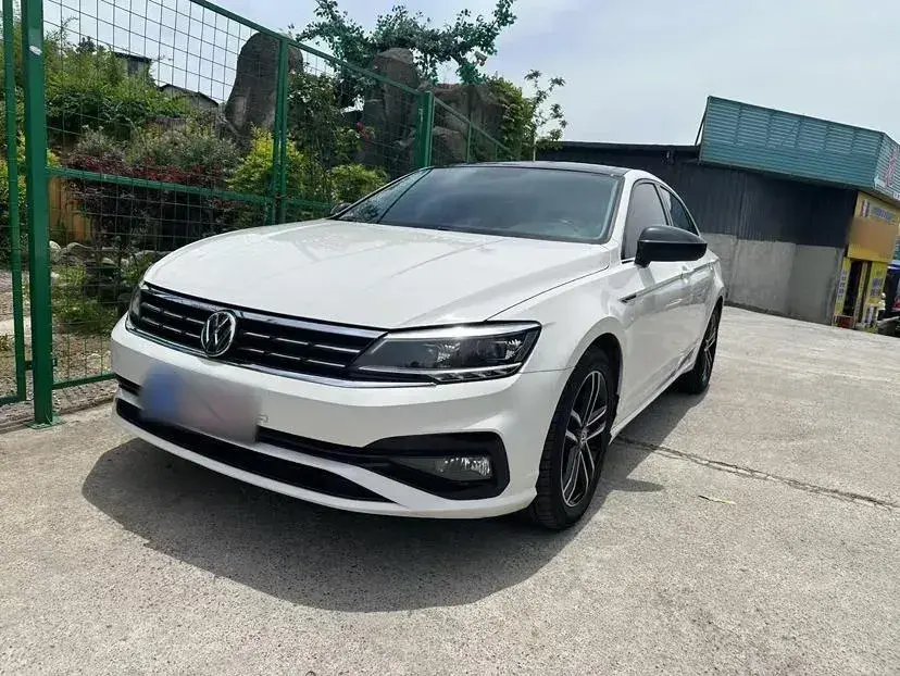 2021 Volkswagen Lamando 1.4T 150HP L4 7DCT