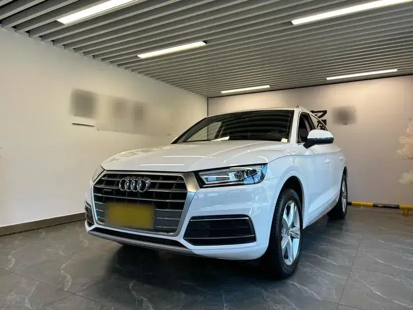2020 Audi Q5L 2.0T 190HP L4 7DCT