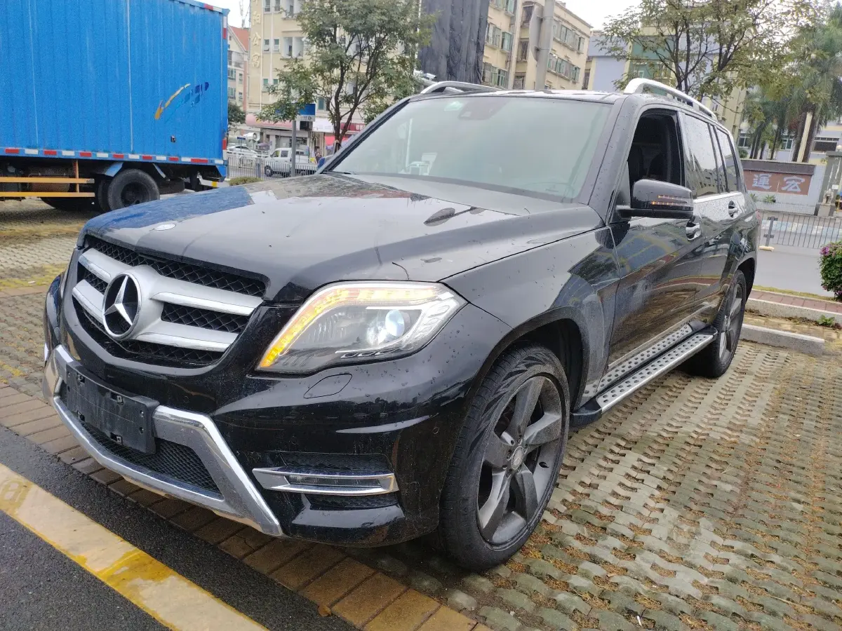 2015 Mercedes-Benz GLK Class 2.0T 211HP L4 7AT
