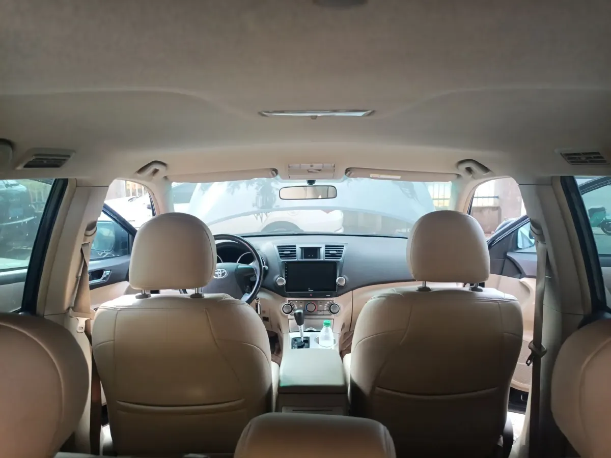 2012 Toyota Highlander 2.7L 188HP L4 6AT,autocango,china used car exporter,china ev exporter,chinese used car exporter,chinese used ev exporter