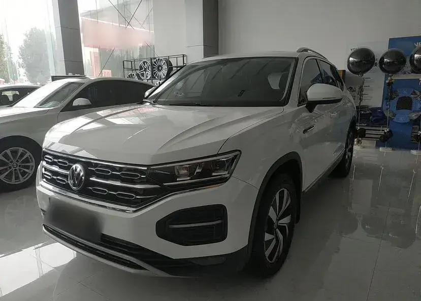 2020 Volkswagen Tayron 2.0T 186HP L4 7DCT