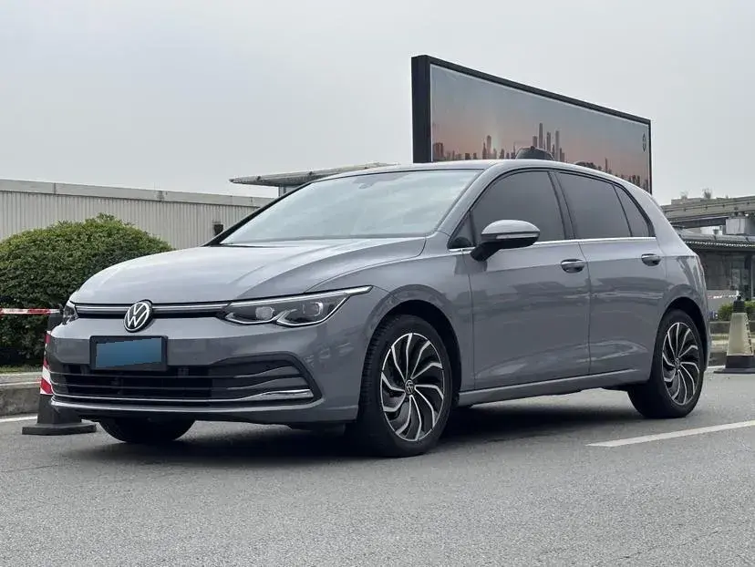 2021 Volkswagen Golf 1.4T 150HP L4 7DCT