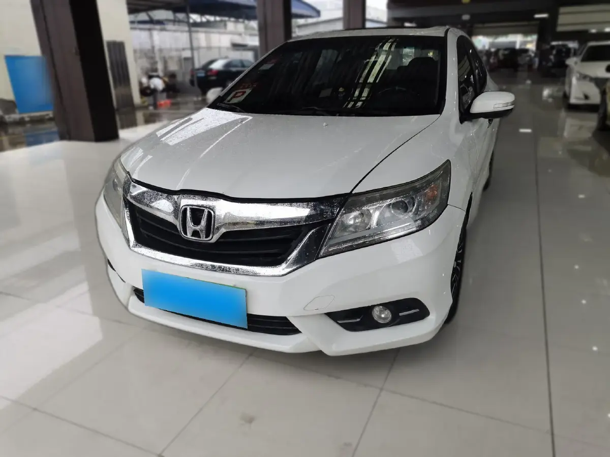 2015 Honda Crider 1.8L 139HP L4 5AT