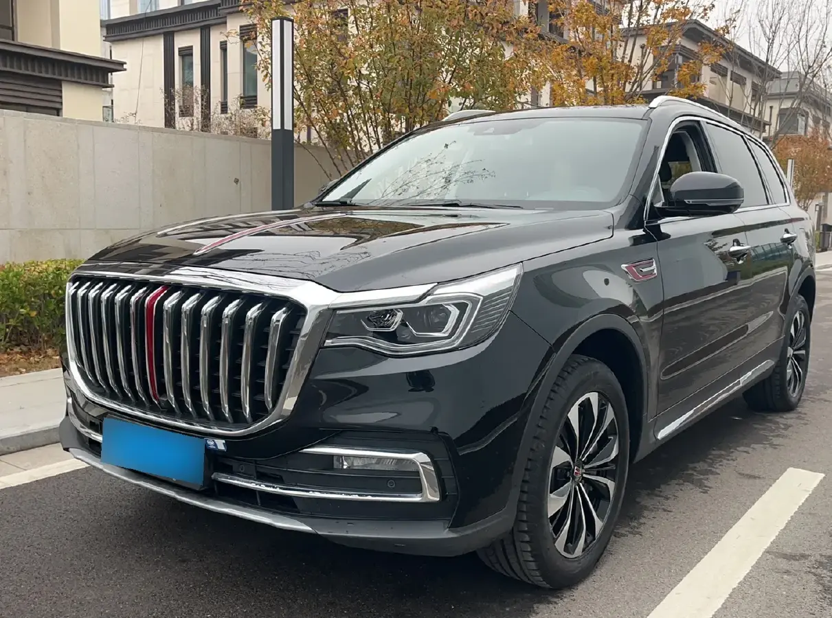 2022 HongQi HS7 2.0T 252HP L4 7DCT