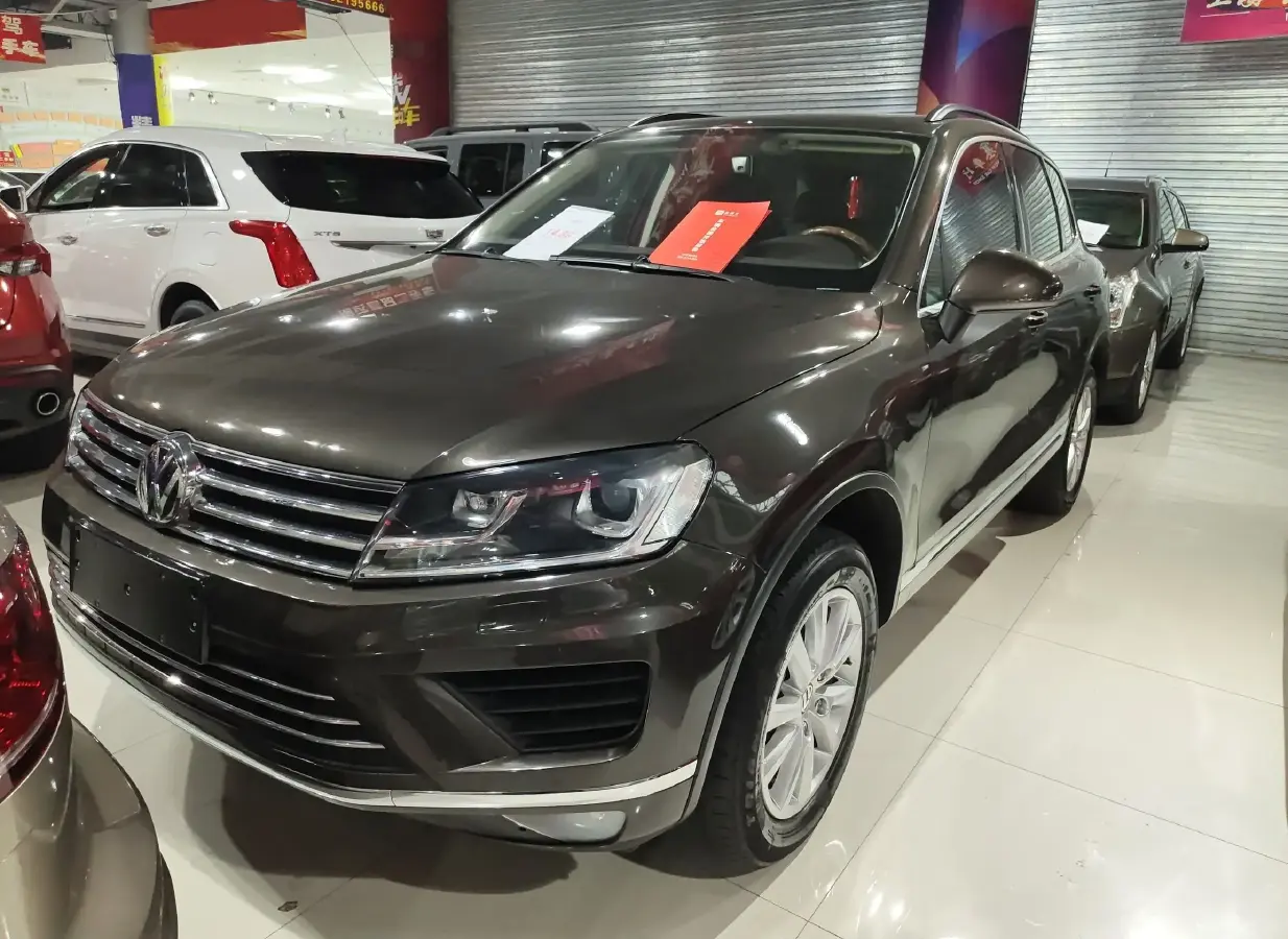 2016 Volkswagen Touareg 3.0T 320HP V6 8AT