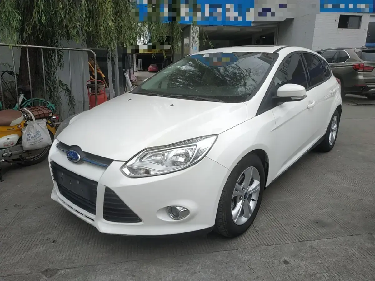 2012 Ford Focus 1.6L 125HP L4 6DCT