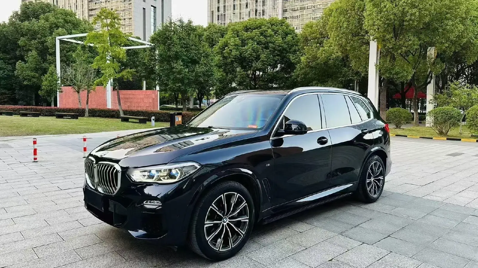 2019 BMW X5 3.0T 340HP L6 8AT
