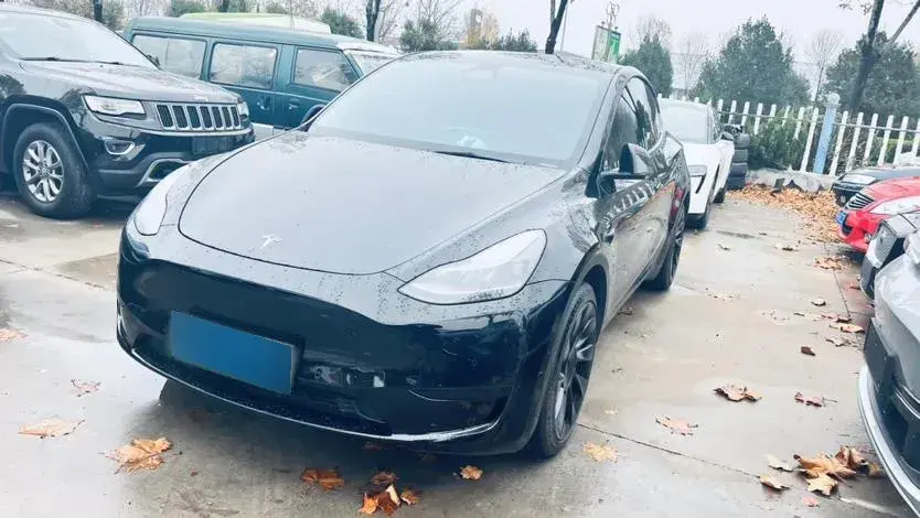 2022 Tesla Model Y BEV 60KWH