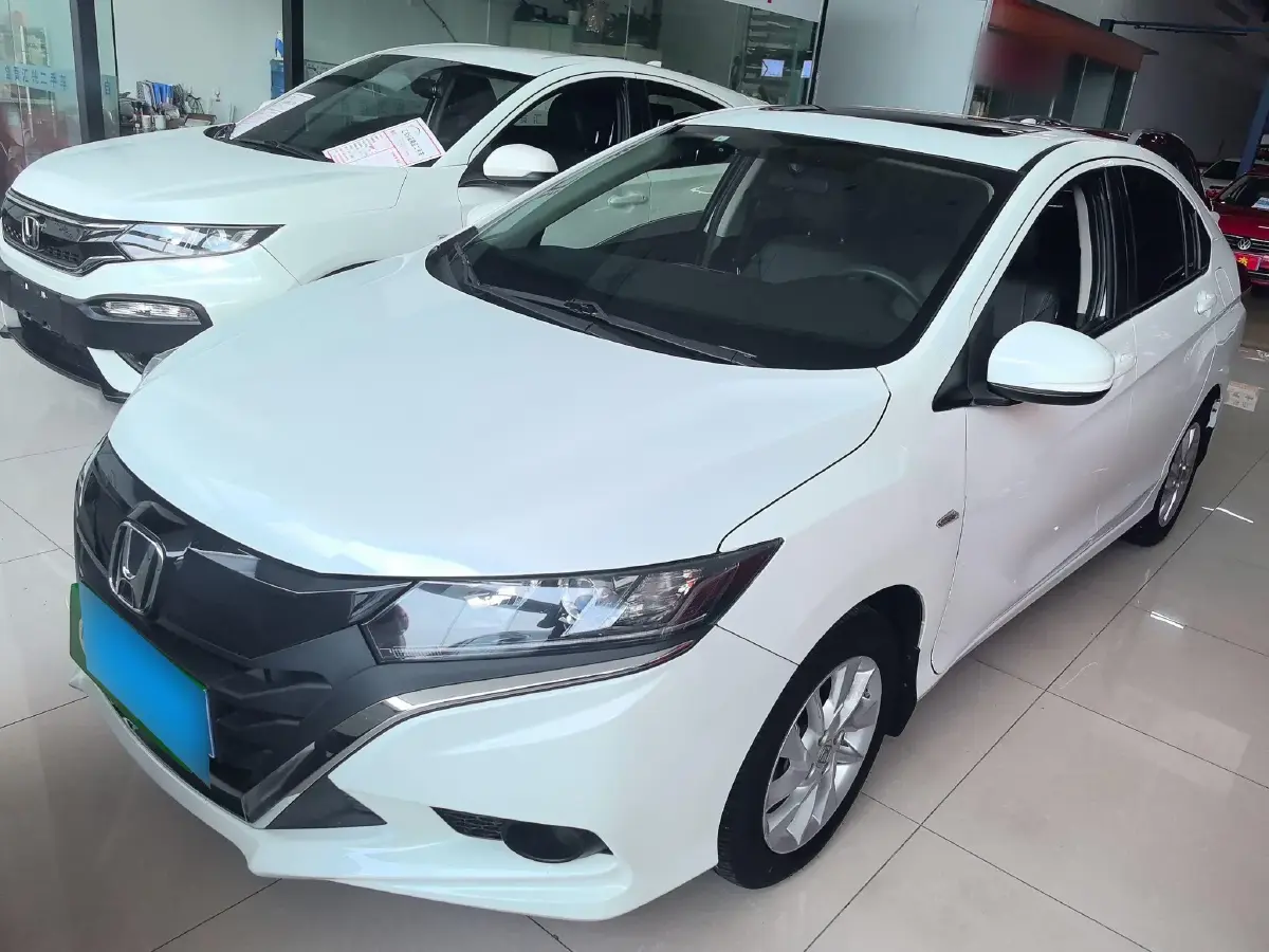 2017 Honda Gienia 1.5L 131HP L4 CVT