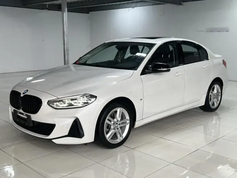 2021 BMW 1 Series 1.5T 140HP L3 7DCT