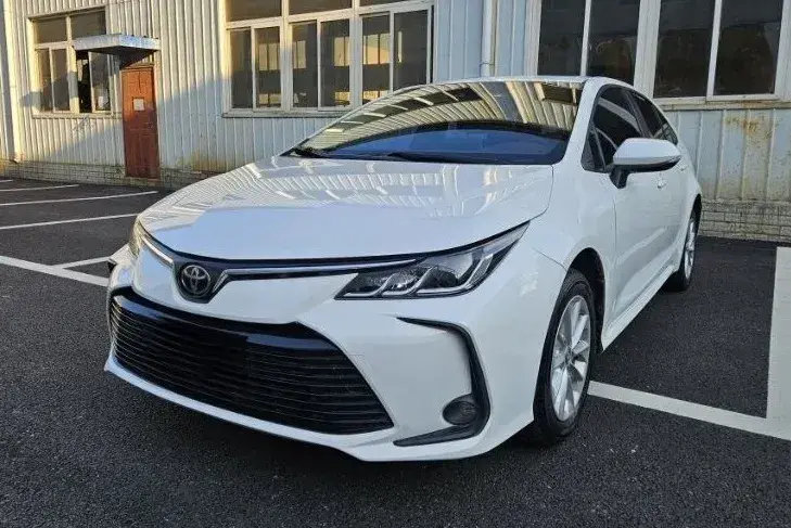 2021 Toyota Corolla 1.2T 116HP L4 CVT