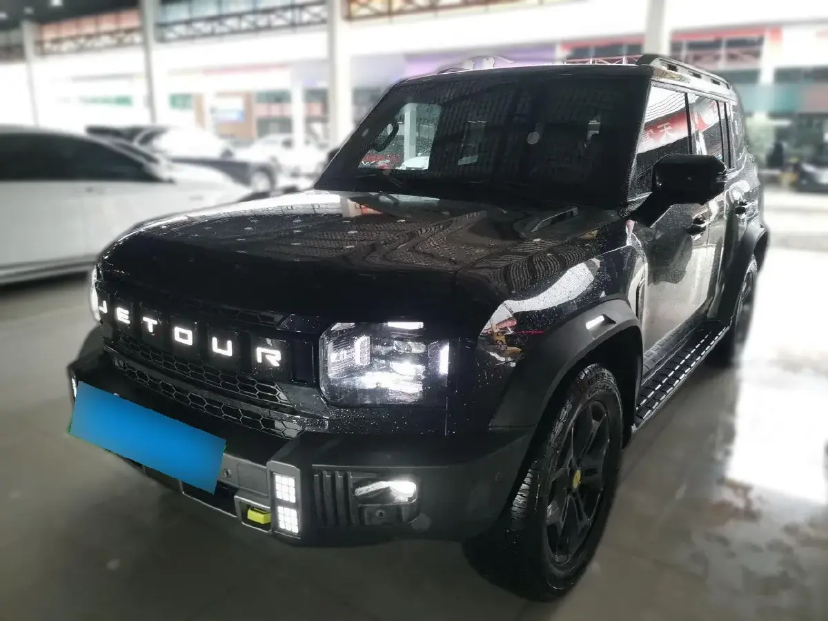 2023 Jetour Traveller 2.0T 254HP L4 7DCT