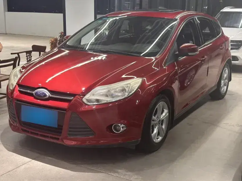2012 Ford Focus 1.6L 125HP L4 6DCT