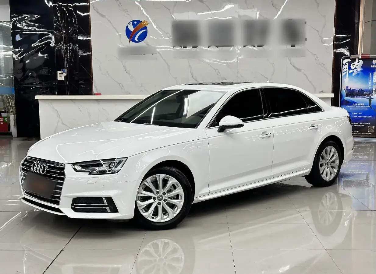 2019 Audi A4L 2.0T 190HP L4 7DCT