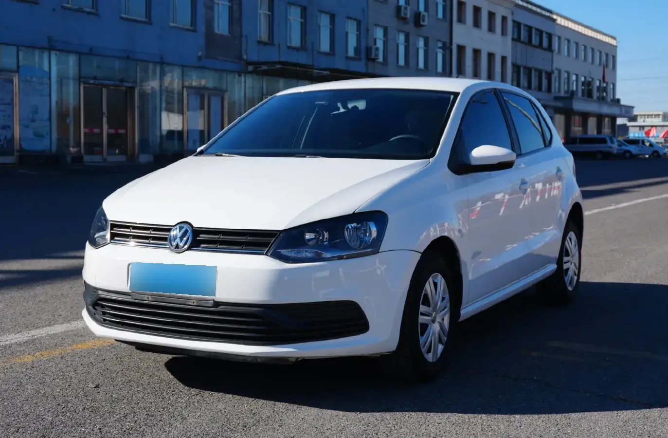 2016 Volkswagen Polo 1.4L 90HP L4 6AT