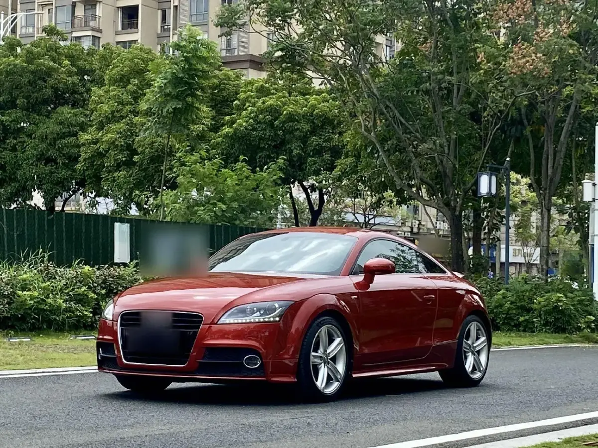 2013 Audi TT 2.0T 211HP L4 6DCT