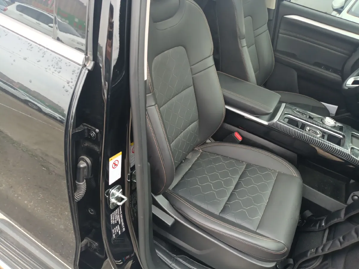 2022 Haval Dargo 1.5T 184HP L4 7DCT,autocango,china used car exporter,china ev exporter,chinese used car exporter,chinese used ev exporter