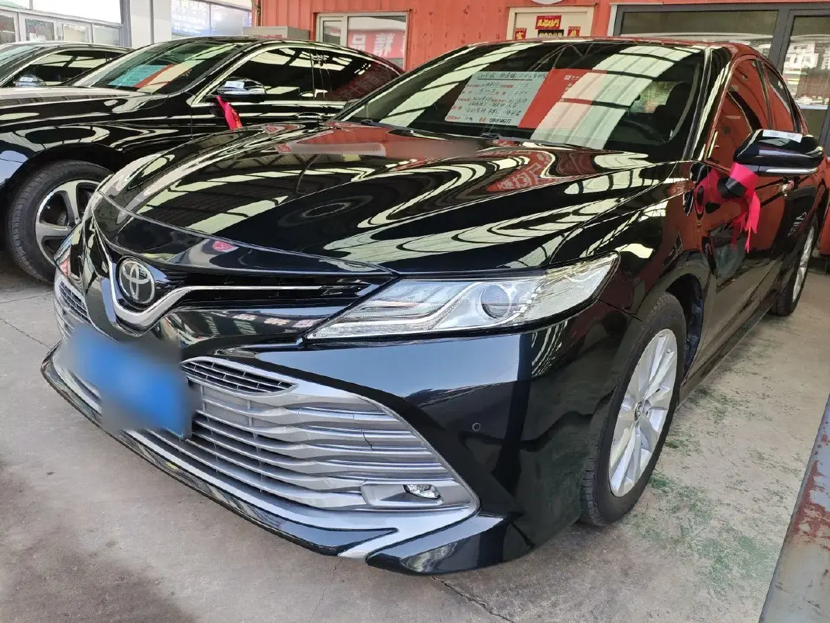 2018 Toyota Camry 2.0L 169HP L4 6AT