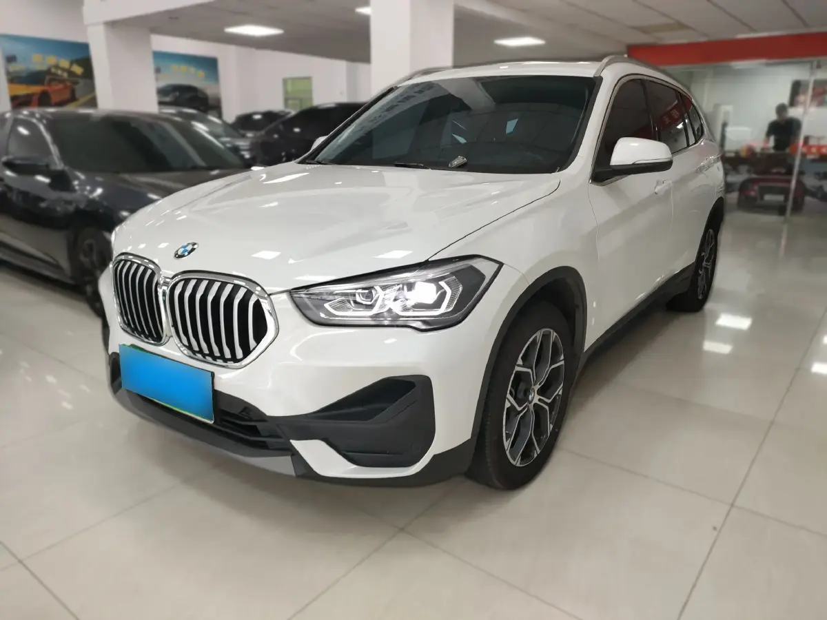 2022 BMW X1 2.0T 192HP L4 7DCT