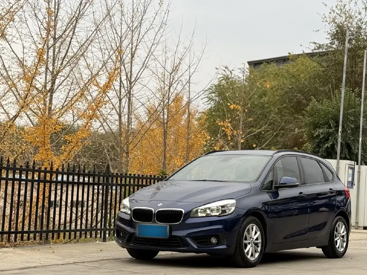 2016 BMW 2 Series Wagon 1.5T 136HP L3 6AT