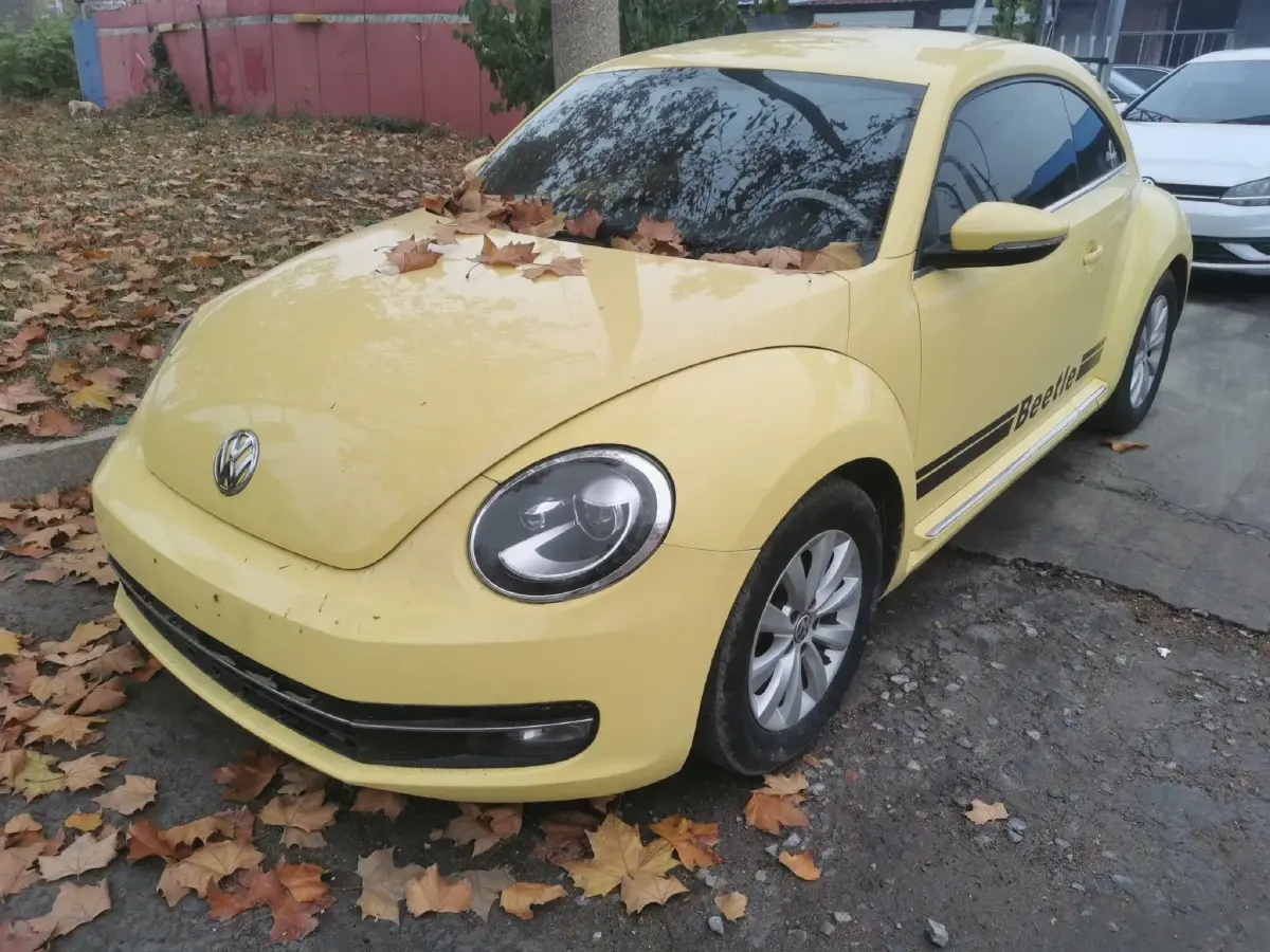 2015 Volkswagen Beetle 1.2T 105HP L4 7DCT