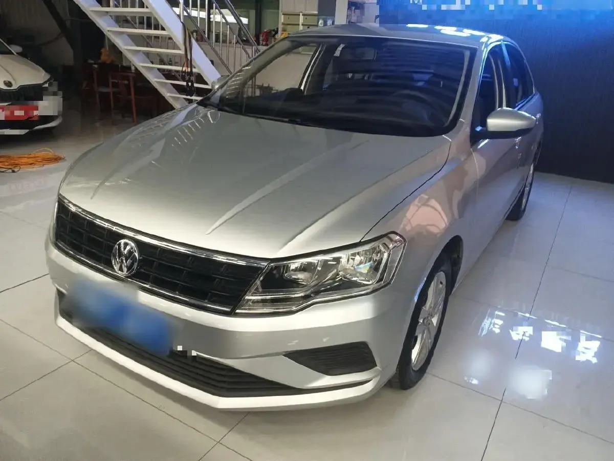 2019 Volkswagen Jetta 1.5L 110HP L4 5MT