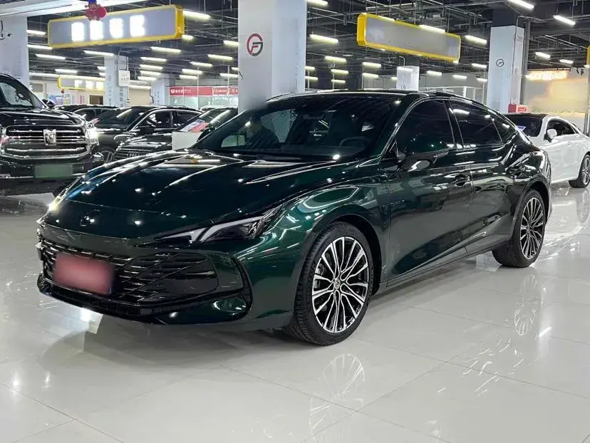 2023 MG 7 2.0T 261HP L4 9AT