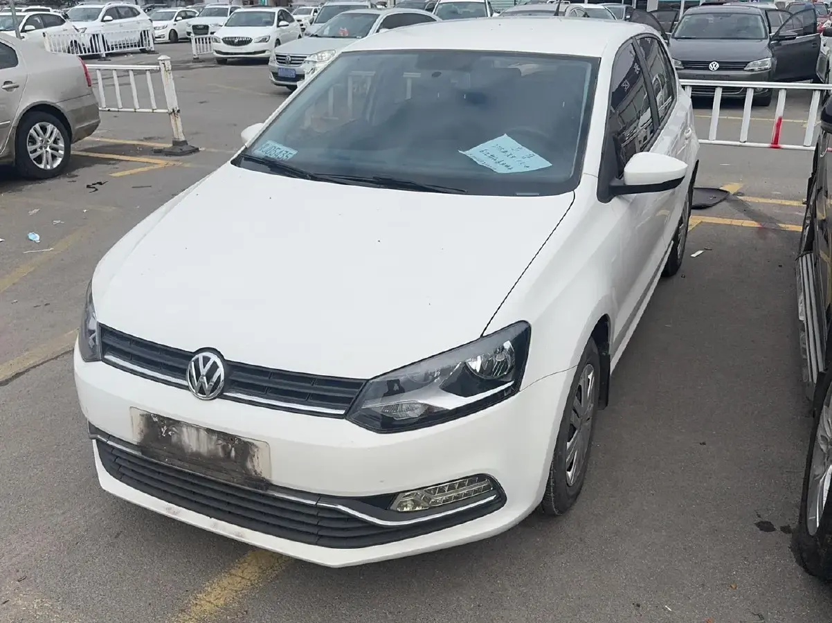 2016 Volkswagen Polo 1.4L 90HP L4 5MT
