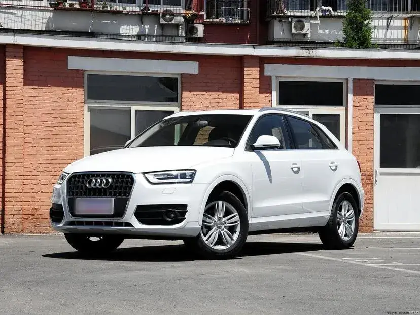 2013 Audi Q3 2.0T 170HP L4 7DCT