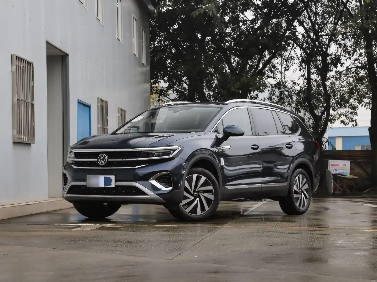 2021 Volkswagen Talagon 2.0T 220HP L4 7DCT