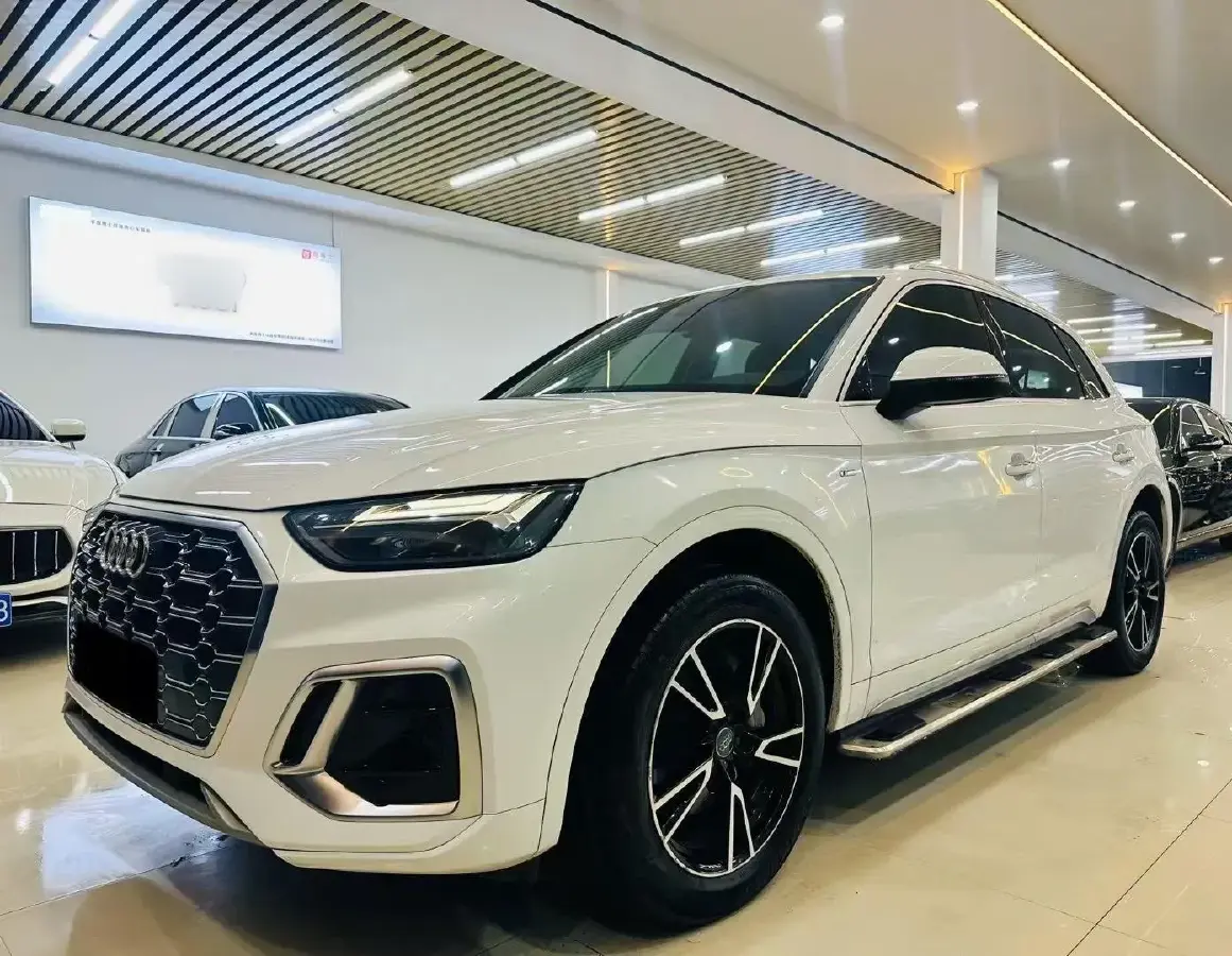 2021 Audi Q5L 2.0T 190HP L4 7DCT