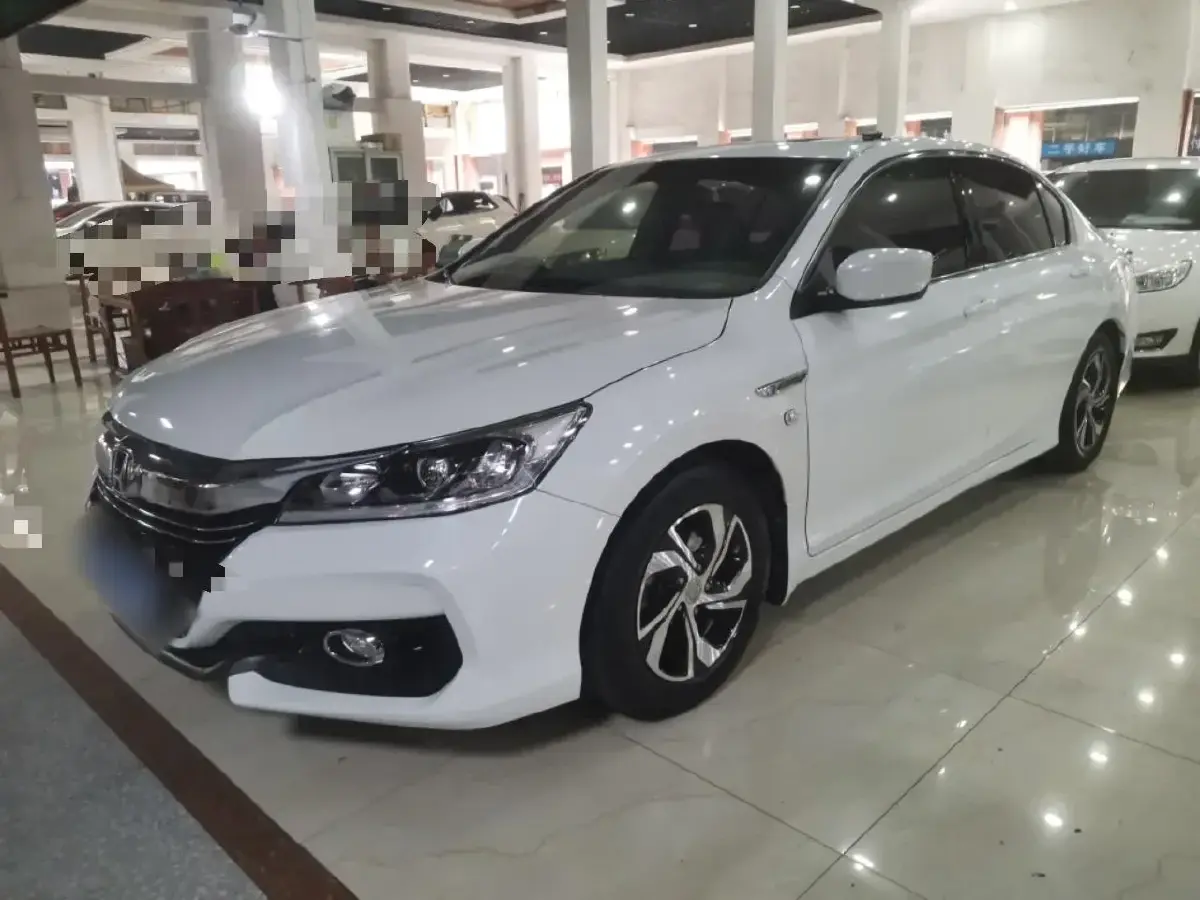 2016 Honda Accord 2.0L 155HP L4 CVT